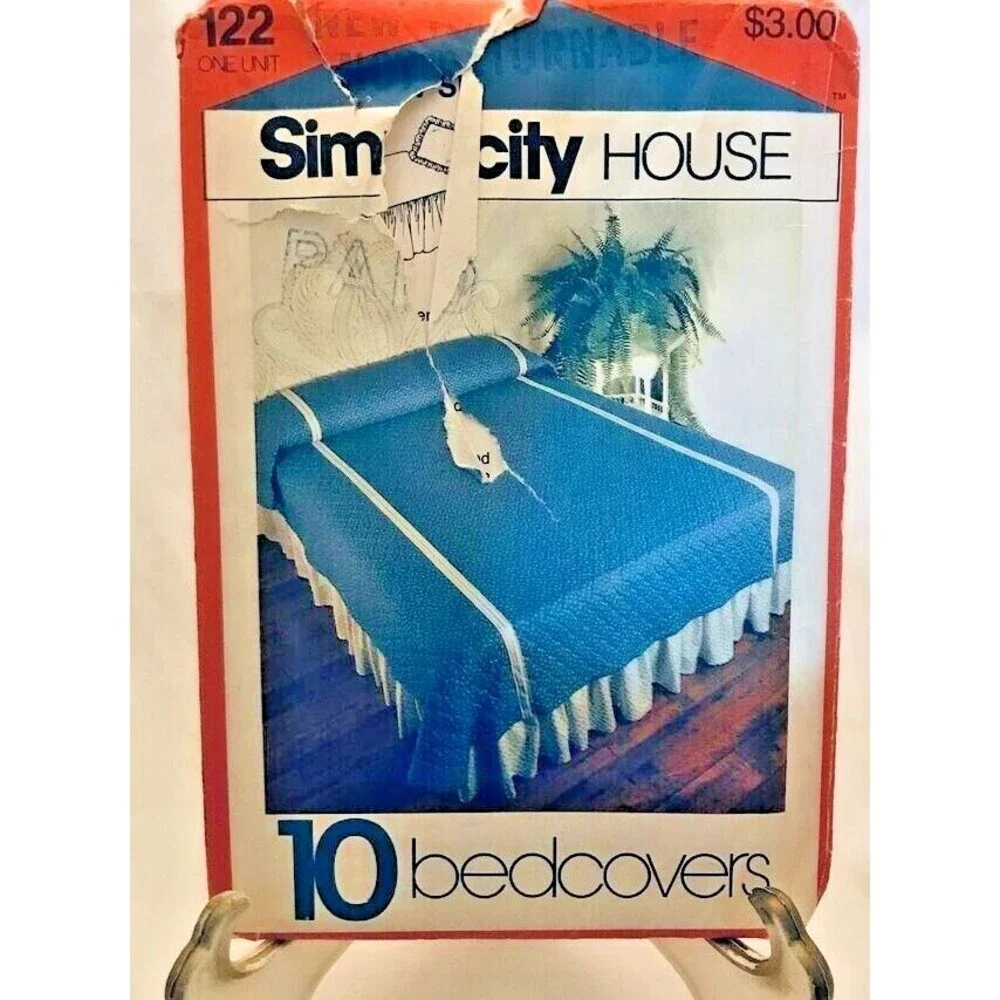 #0122 Simplicity VTG bedspread,sham coverlet, duvet sewing pattern UNCUT